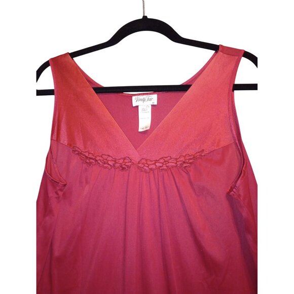 Vanity Fair Vintage Red Peignoir Nightgown Embroidered Neckline & Satin trim - Picture 2 of 6